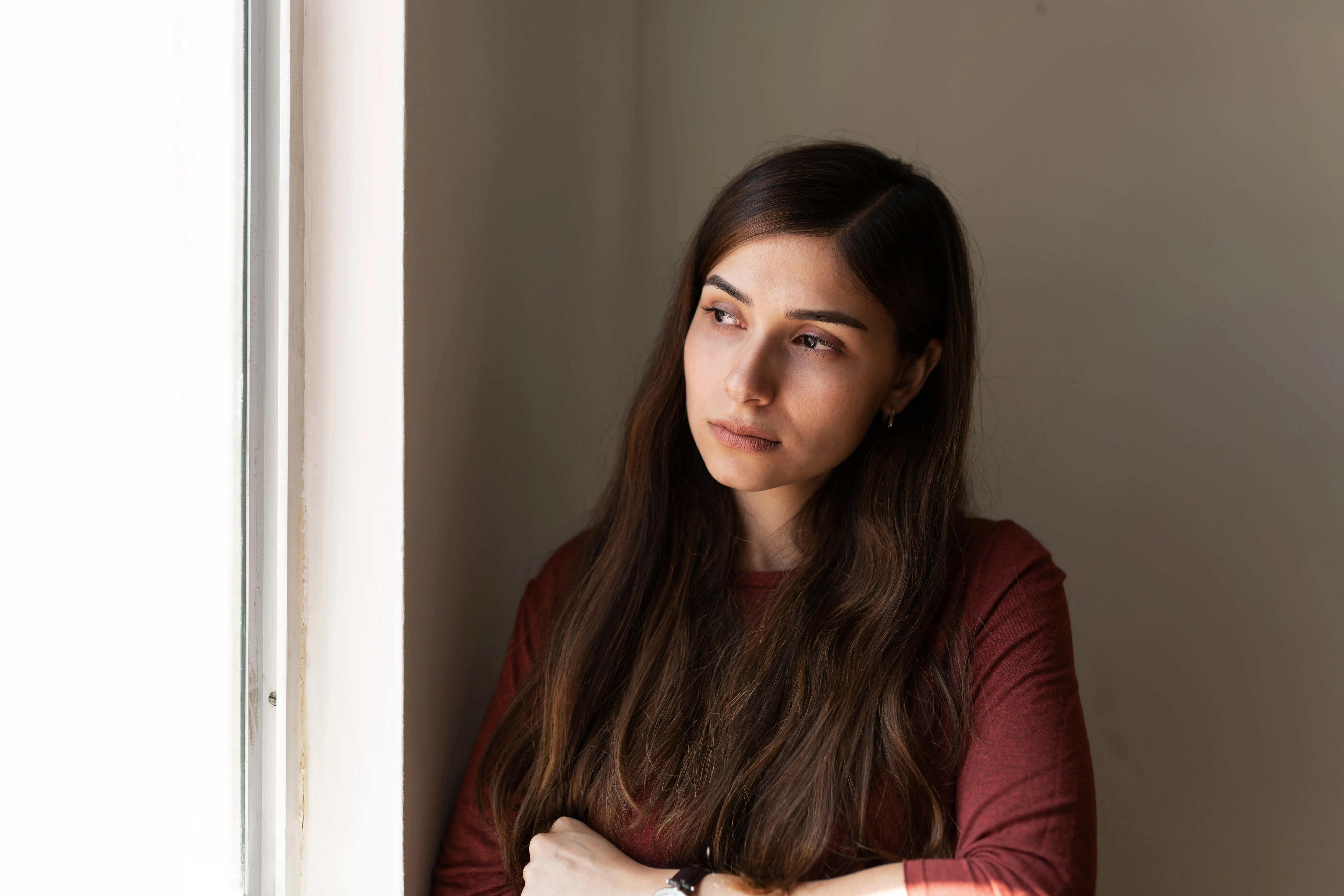 Woman in his 20s suffering from loneliness